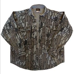 Vintage Melton America’s Pride Deerskin Camo Shirt Large
